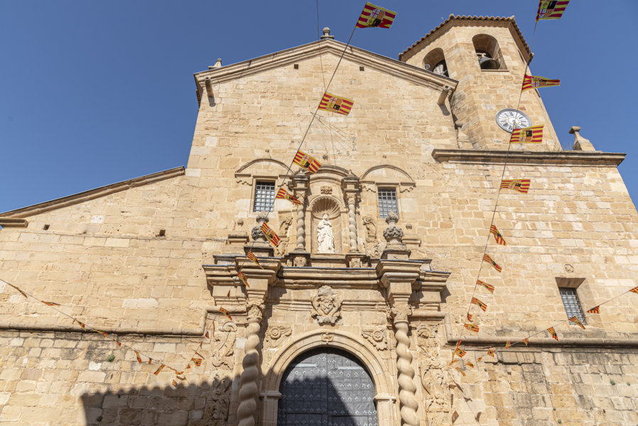 Teruel - Beceite 10 - iglesia de San Bartolomé.jpg